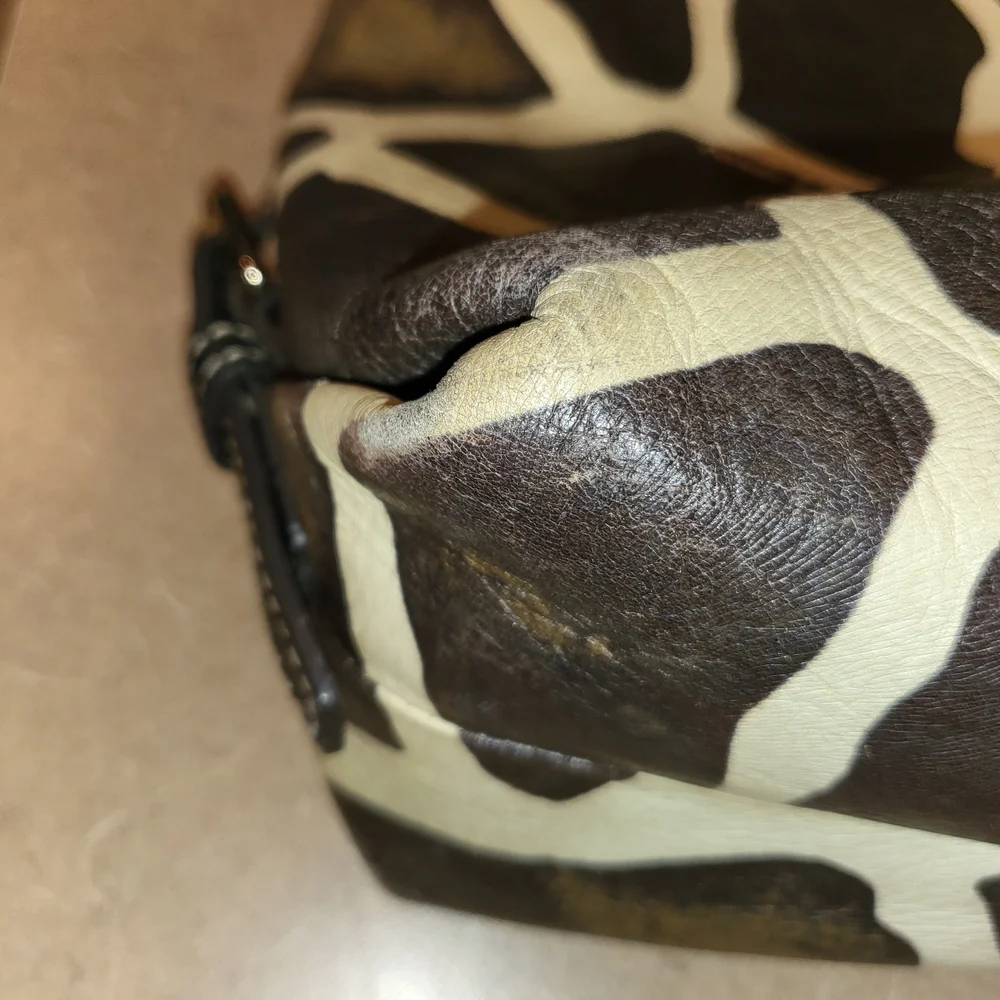Dooney & Bourke Giraffe Print Brown Cream Shoulder Bag - Picture 7 of 11